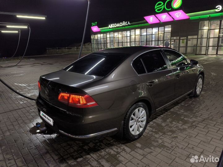 Volkswagen Passat 1.8 AMT, 2013, 300 000 км