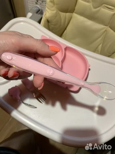 Силиконовая детская тарелка и бутылочка avent