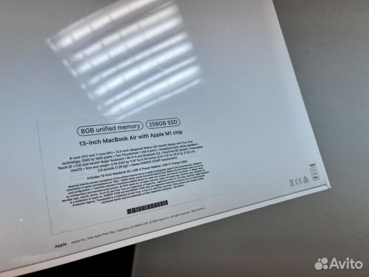 MacBook Air M1 8/256Gb+Зищита
