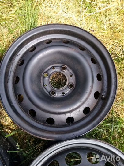 Peugeot 4*108 ET27 R15