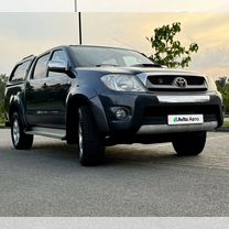 Toyota Hilux 3.0 AT, 2010, 262 000 км, с пробегом, цена 2 095 000 руб.