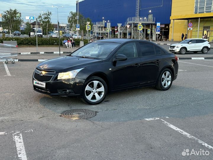 Chevrolet Cruze 1.6 МТ, 2010, 203 500 км