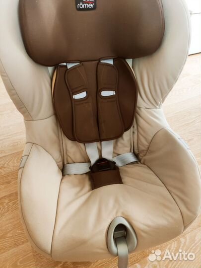 Детское автокресло britax romer