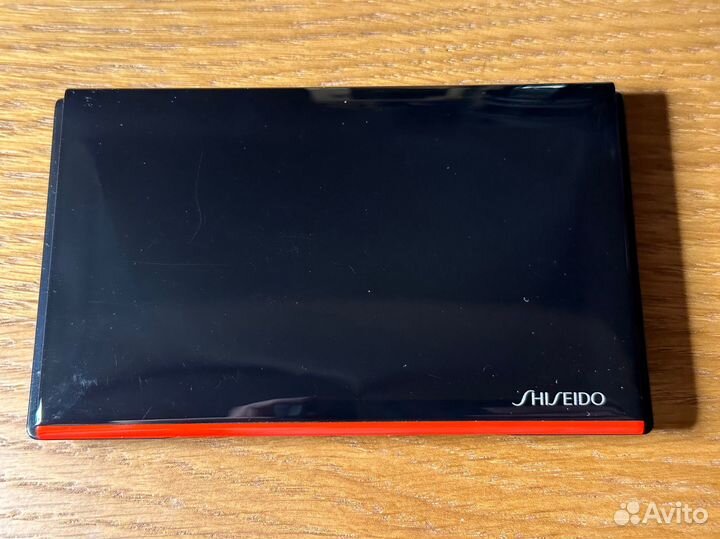 Shiseido synchro skin пудра