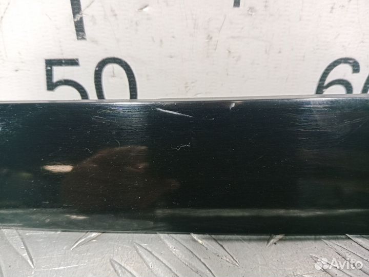 Б/У Вставка декоративная Audi A8 2010-2018#001