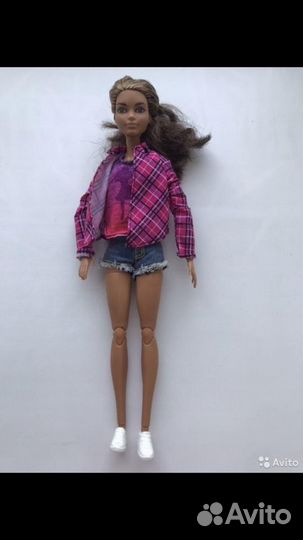 Barbie made to move Скейтборд