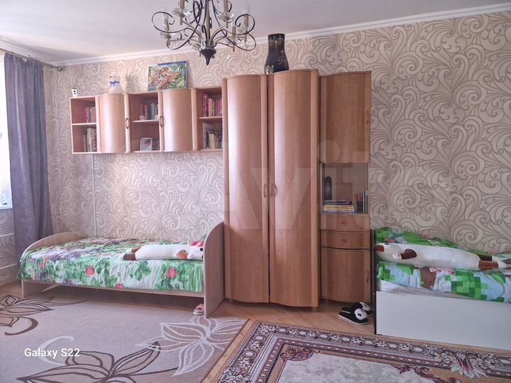 2-к. квартира, 65 м², 10/12 эт.