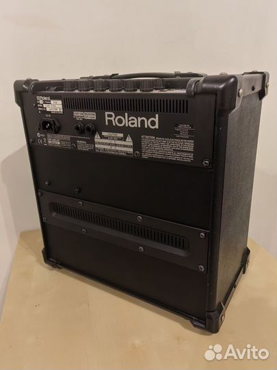 Гитарный комбоусилитель Roland Cube 20GX