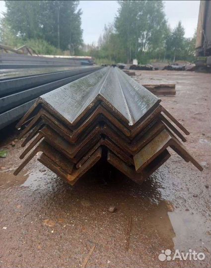 Уголок металлический 75х75 5мм