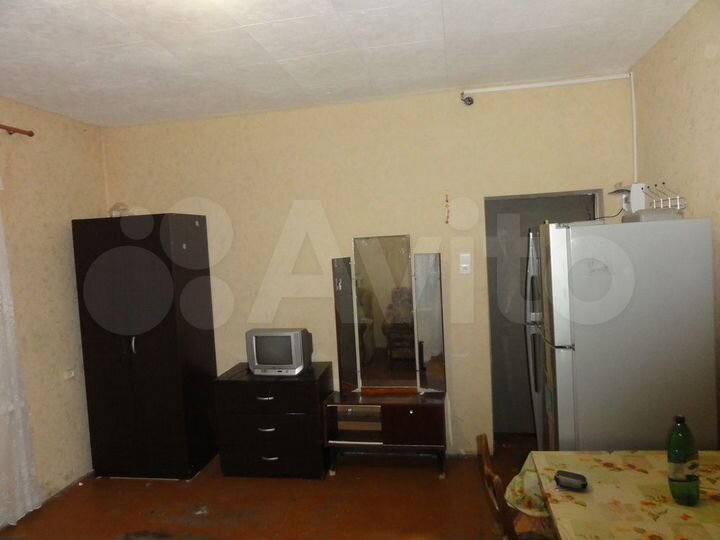 Комната 25 м² в 5-к., 5/5 эт.