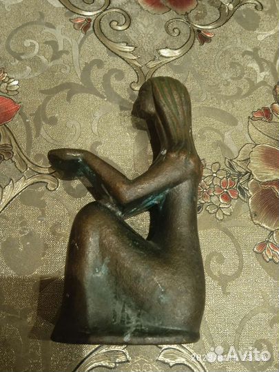 Бронзовый подсвечник