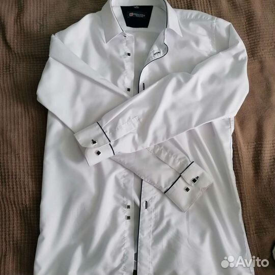 Продам рубашки на мальчика