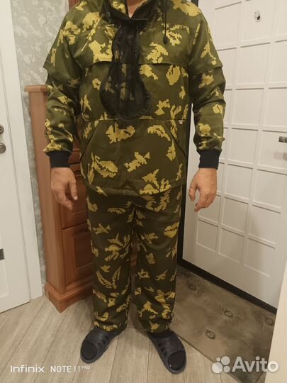 Комуфляжный костюм