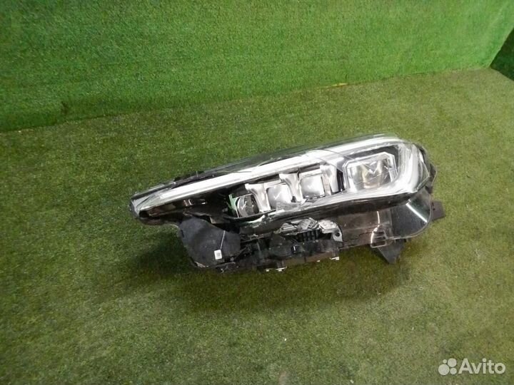Фара левая Infiniti QX50
