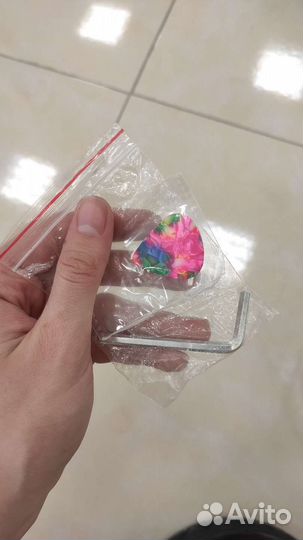 Акустическая гитара