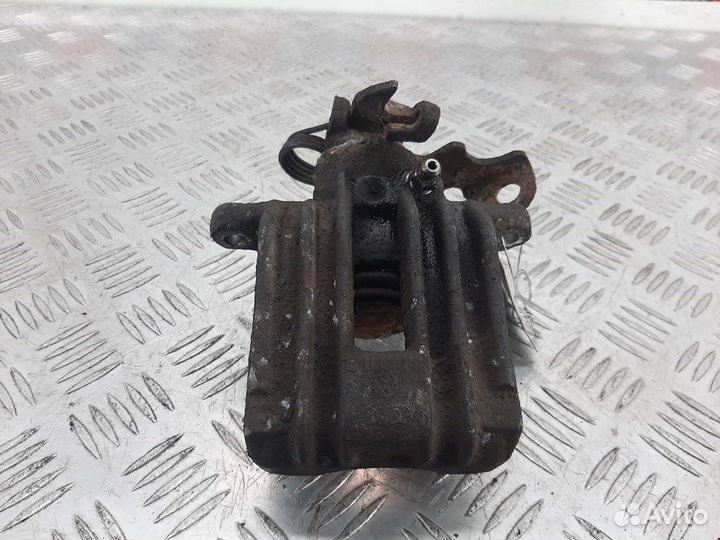 Суппорт задний правый для Volkswagen Passat 5