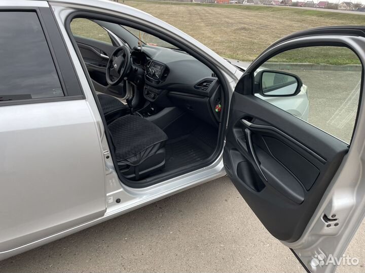 LADA Vesta 1.6 МТ, 2017, 100 000 км