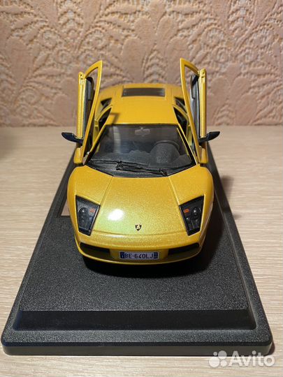 Коллекционные машинки Lamborghini Urago