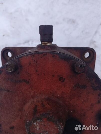 Редуктор лебедки unic