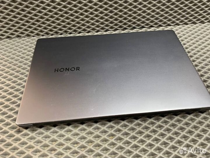 Ноутбук Honor MagicBook X 15 i3-10110U (14)