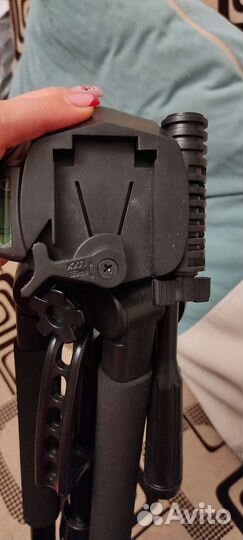 Штатив для фотоаппарата