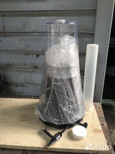 Диспенсер для напитков