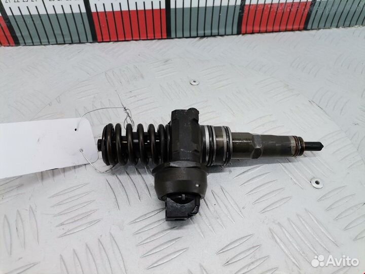 Форсунка для Volkswagen Golf 5