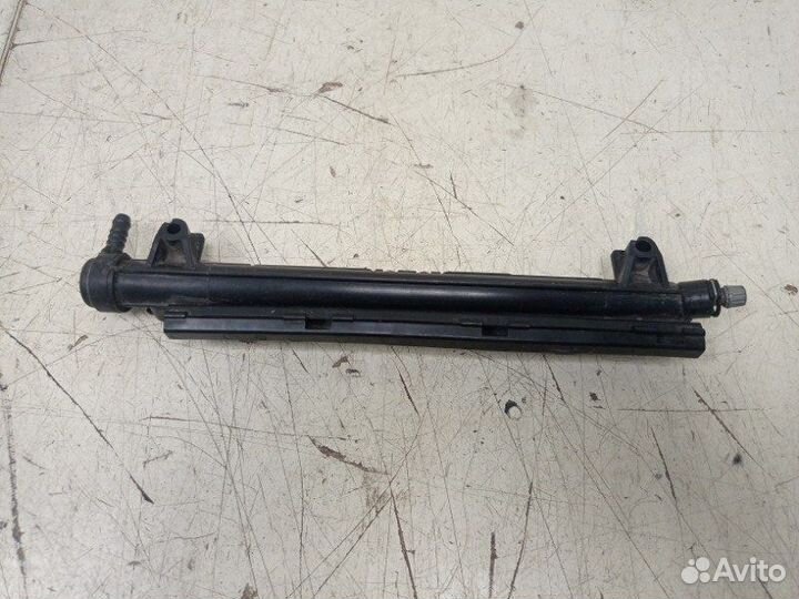 Рейка топливная (рампа) Skoda Rapid NH3 cfna