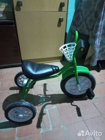 Велосипед трехколесный