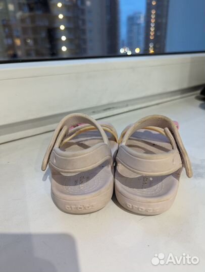 Сандалии Crocs C7
