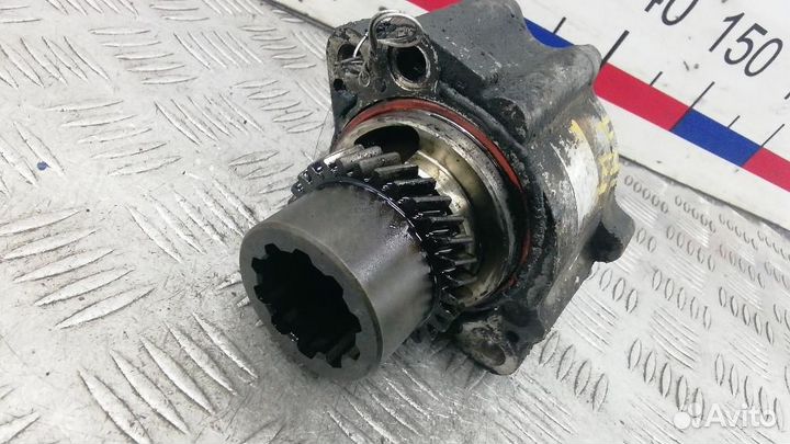 Насос вакуумный Toyota Land Cruiser Prado