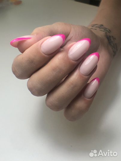 Мастер маникюра и педикюра