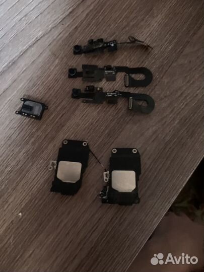 Запчасти на iPhone 8