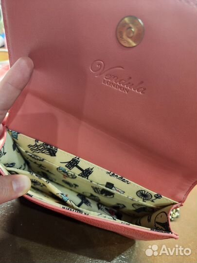 Vendula london cat cafe