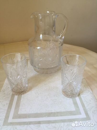Хрустальный кувшин