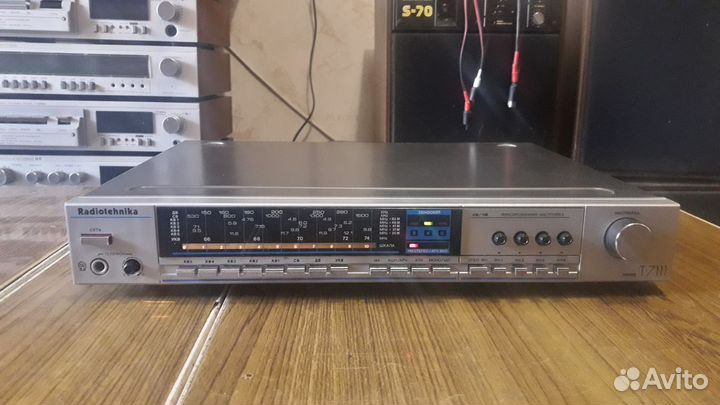 Радиотехника тюнер FM T-7111