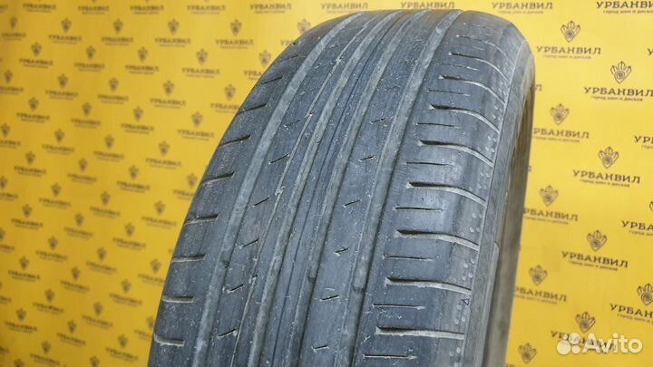 Yokohama BluEarth AE50 SUV 215/65 R17 99V