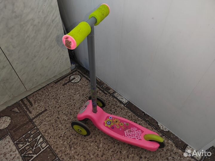 Самокат детский трехколесный бу