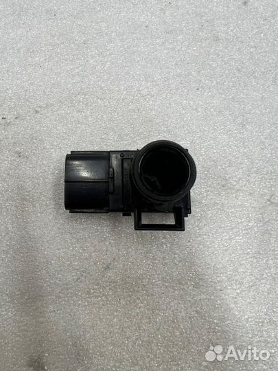 Парктроник задний Toyota Land Cruiser 200