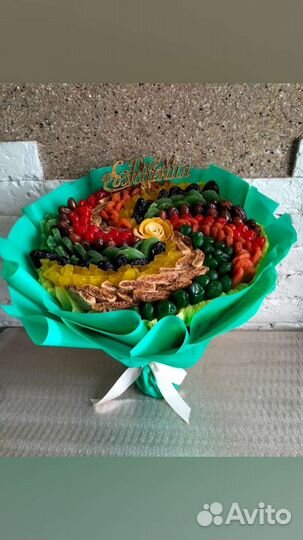 Съедобные букеты из сухофруктов