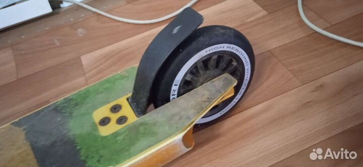 Трюковой самокат