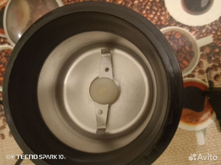 Кофемолка vitek1546