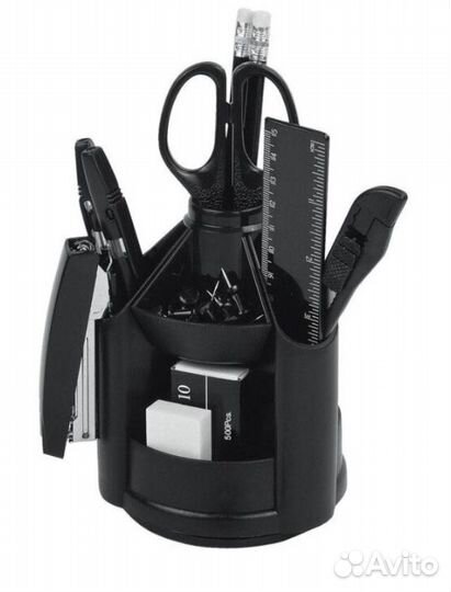 Настольный канцелярский набор