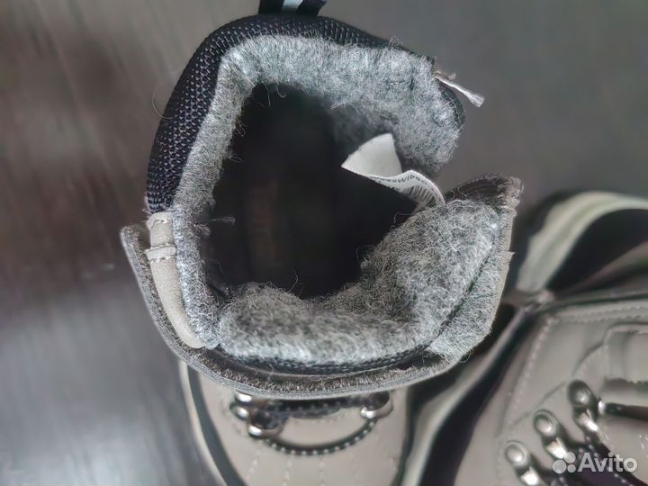 Ботинки на мальчика демисезонные 21 размер (14 см)