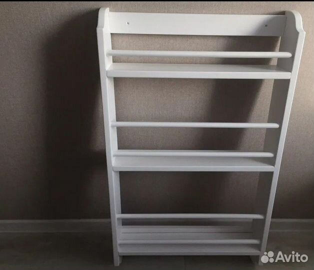 Полка новая деревянная