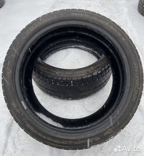 Triangle Snowlink TWT02 235/40 R18 200Q