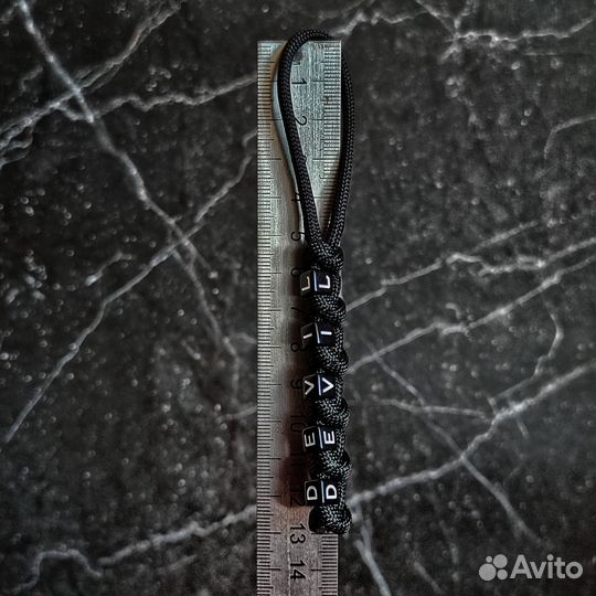 Темляк для ножа: 