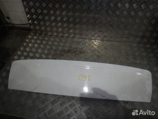 Спойлер крышки багажника X60 (11) б/у (арт. S5614110)