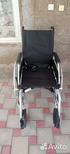 Коляска инвалидная