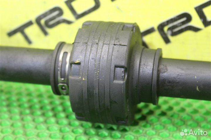 Привод передний правый Toyota Ist NCP61 1NZ-FE